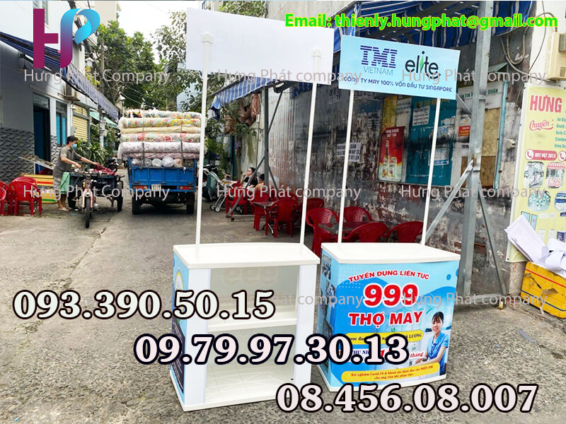 booth siêu thị bằng nhựa gấp gọn